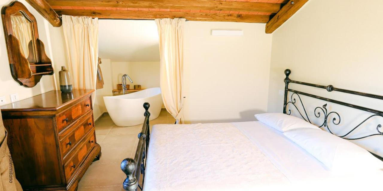 Agriturismo I Giunchi Mochignano Εξωτερικό φωτογραφία